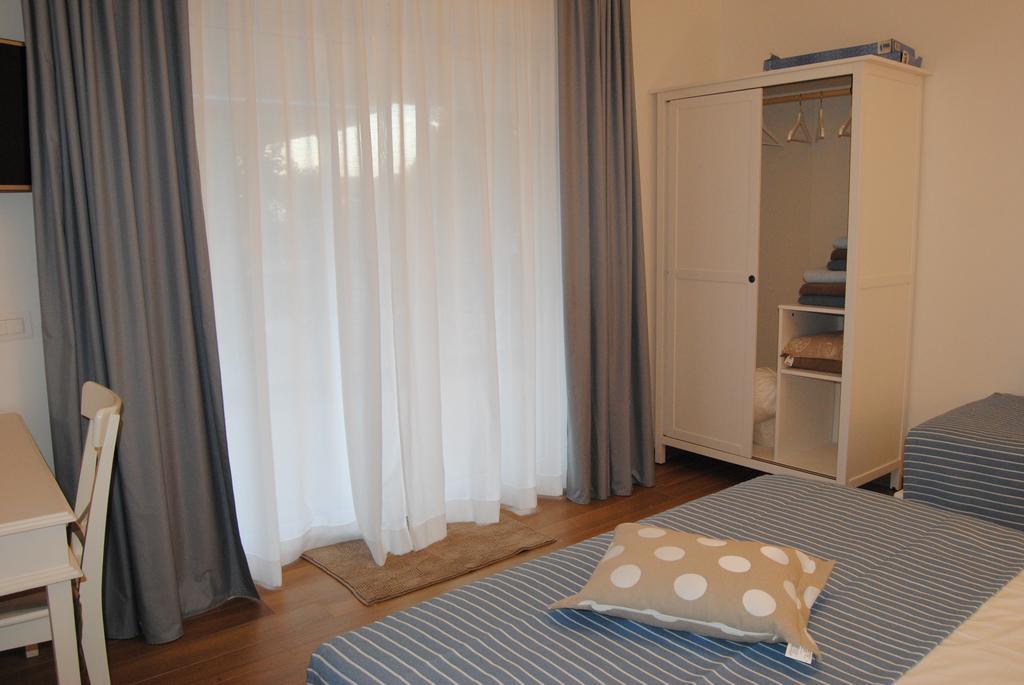 B&B La Gatta Sul Tetto Borgo san Donato  Rum bild